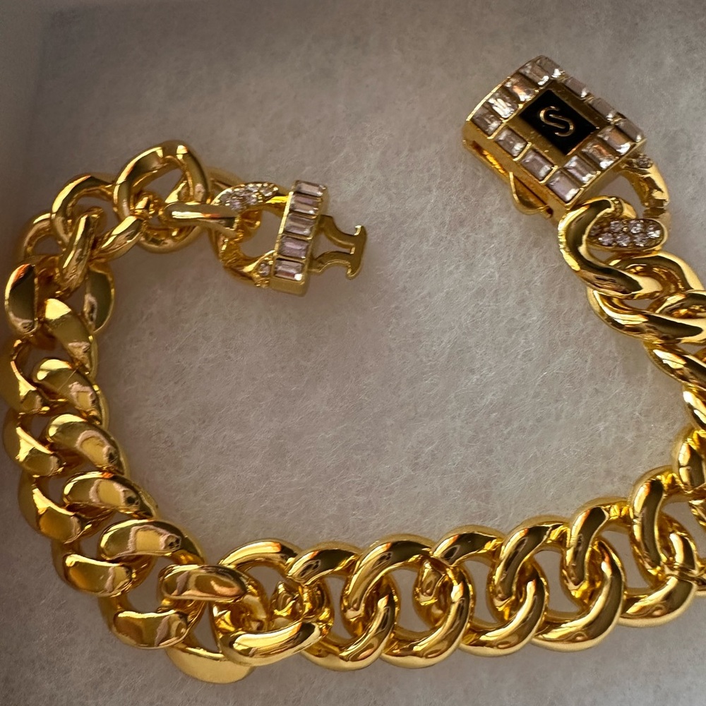 Monaco Gold Chunky Link Bracelet with Crystal Accent (Unisex) - Picture 4 of 7